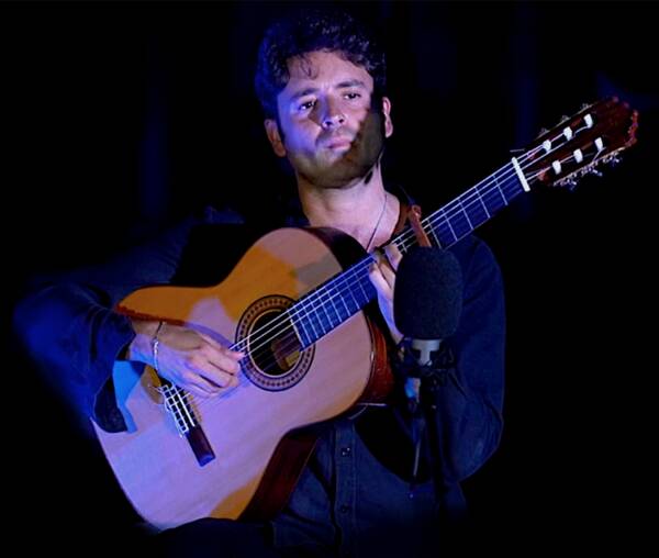 ¡ Poesía ! Eddy Maucourt chante Paco Ibañez